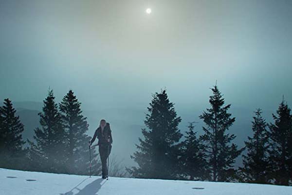 Naomi Watts dans Infinite Storm (2022)