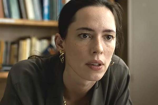 Rebecca Hall dans The Night House (2021)