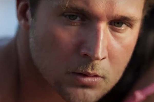 Jack Trueman dans Shark Bay (2022)