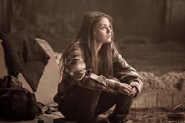 Mila Kunis dans The Book of Eli (2010)