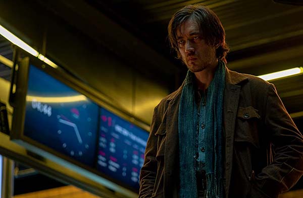 Andrew Koji dans Bullet Train (2022)