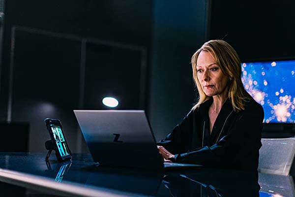 Cathy Belton dans Attack on Finland (2021)