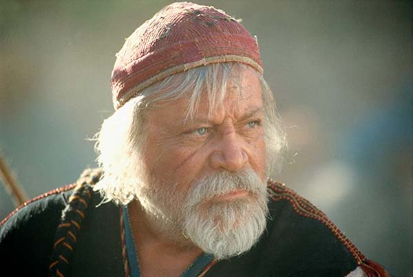 Oliver Reed dans Gladiator (2000)