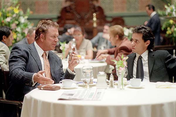Mickey Rourke et Marc Anthony dans Man on Fire (2004)