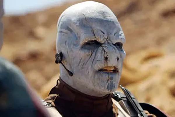 Damion Poitier dans Hunter Prey (2010)