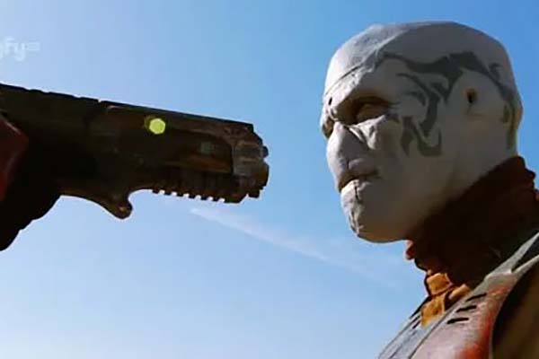 Damion Poitier dans Hunter Prey (2010)