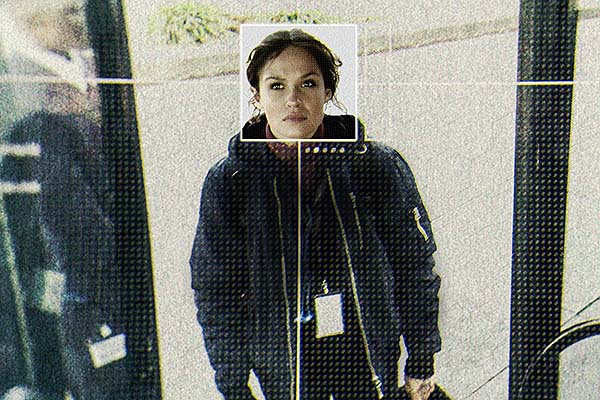 Holly Mae Brood dans The Takeover (2022)