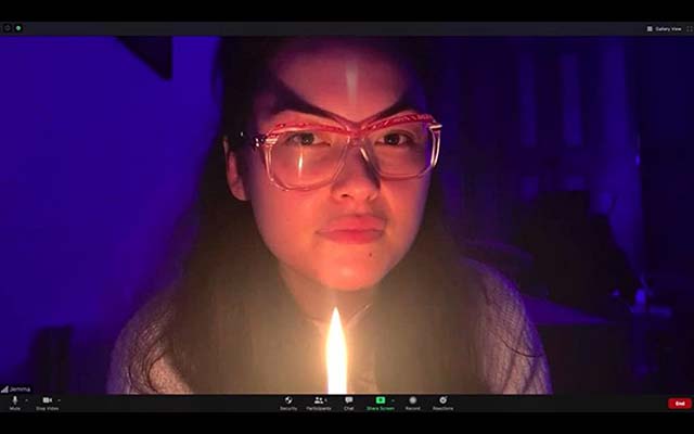 Jemma Moore dans Host (2020)