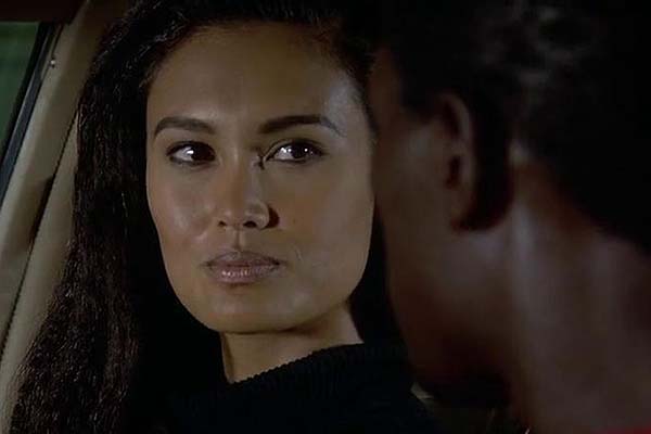 Tia Carrere dans Rising Sun (1993)