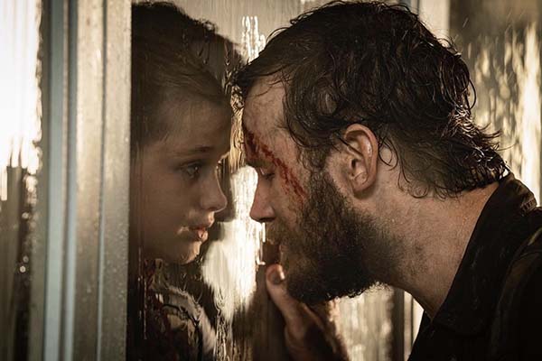 Arlo Mertz et Chris Pratt dans The Terminal List (2022)