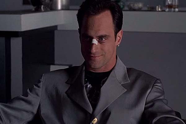 Christopher Meloni dans Bound (1996)