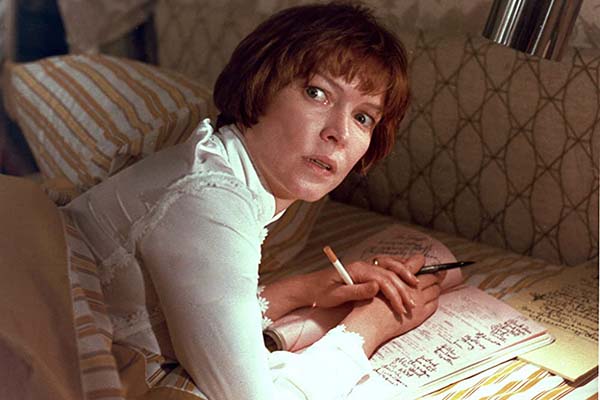 Ellen Burstyn dans The Exorcist (1973)
