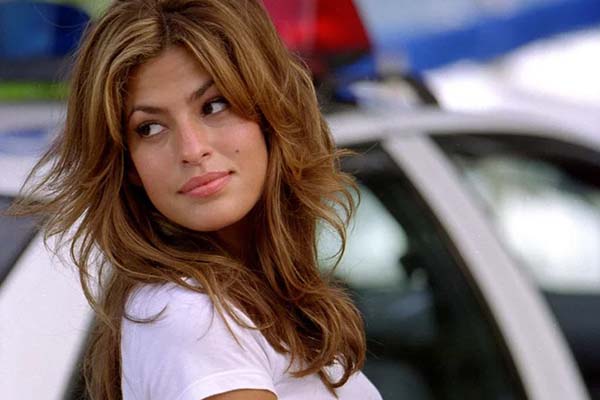 Eva Mendes dans 2 Fast 2 Furious (2003)