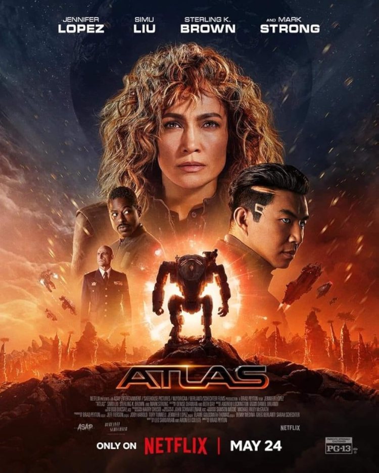 Affiche officielle du film Atlas avec Jennifer Lopez en armure de combat futuriste.