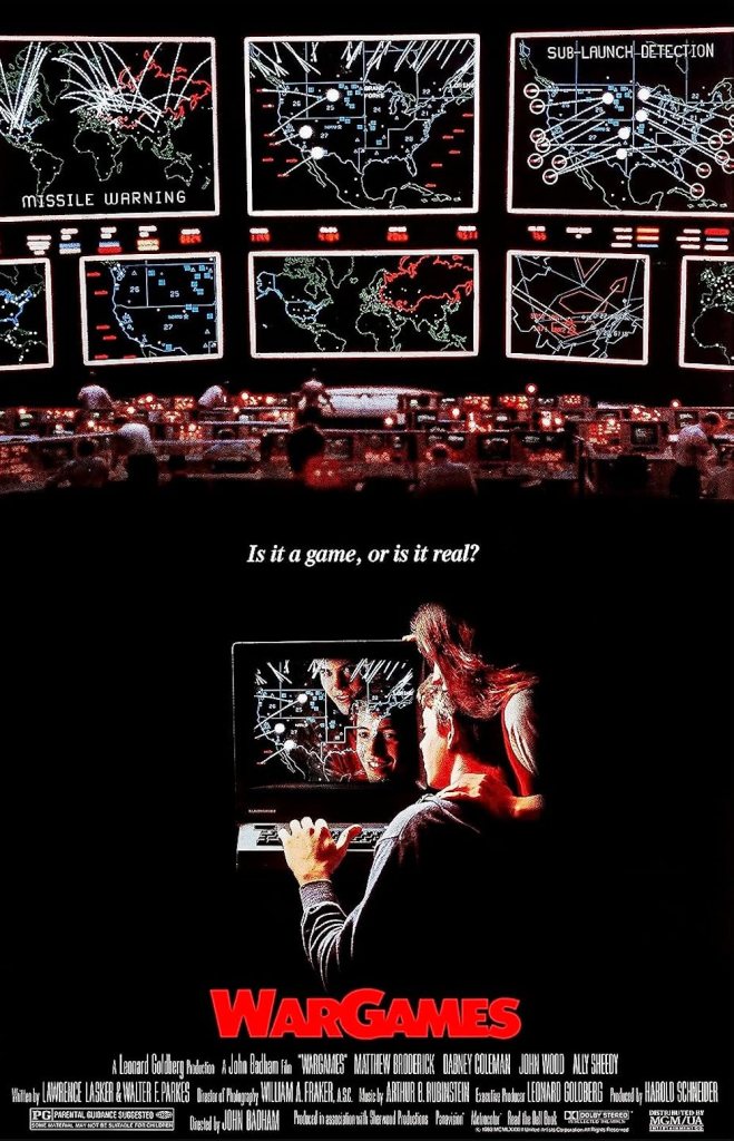 Affiche du film WarGames montrant un adolescent face à des écrans militaires et des cartes stratégiques.